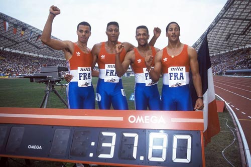 Jean-Charles Trouabal, Bruno Marie-Rose, Daniel Sangouma et Max Morinière (de gauche à droite) l'emportent en 37''79 / Photo Christian Rochard